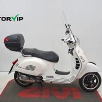 Vespa GTS 300 Super