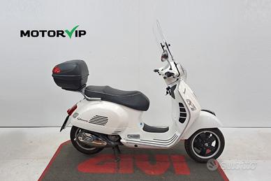 Vespa GTS 300 Super