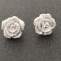 orecchini a rosa argento glitterato 