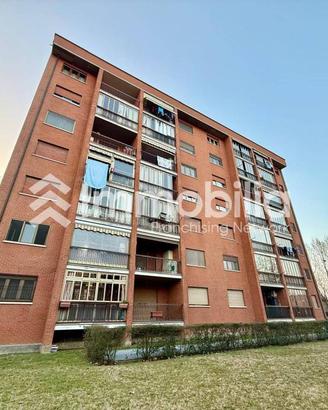 Appartamento di 111 m² con 4 locali e box auto a N