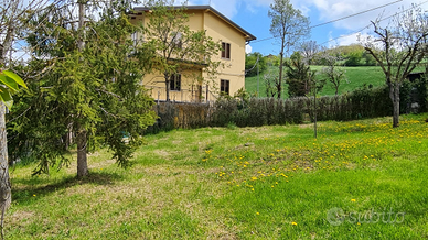 Casa con due appartamenti