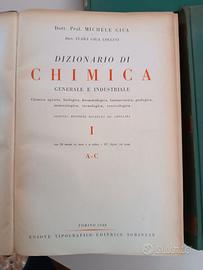 Dizionario  di chimica 