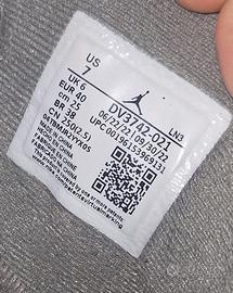 AIR JORDAN 4 Retro SE Craft Photon Dust DV3742-021