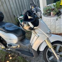 Aprilia Scarabeo 250 ie