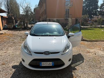 Ford fiesta 1.5 tdci 2011
