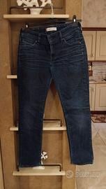 PANTALONE DONNA DI JEANS BRAND LEVI'S COLORE BLU