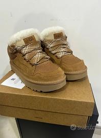 Stivali da neve UGG con lacci, Marrone EU37