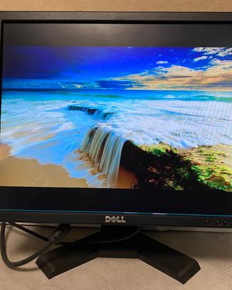 Monitor e materiale informatica