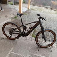 E-bike cube stereo Hybrid 2024
