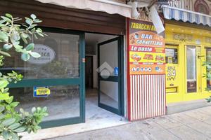 NEGOZIO A PALERMO