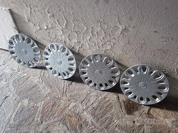 copricerchi copriruota borchie Ford Ka+ plus  15