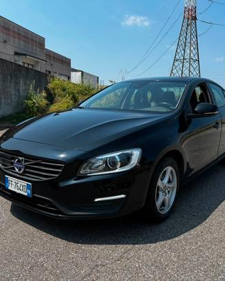 Volvo S60 D4 Geartronic Summum – Euro 6 – 180.000 