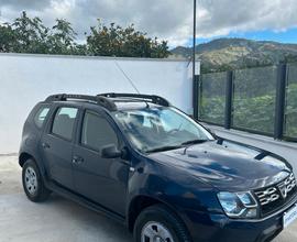 Dacia Duster 1.6 110CV 4x4 GPL Lauréate