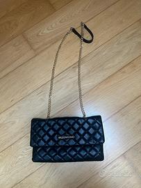 borsa di Valentino