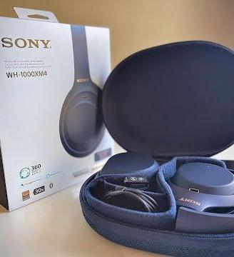 Cuffie Sony WH-1000 XM4 in garanzia ufficiale.