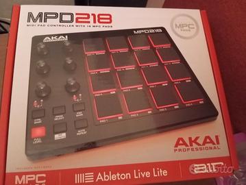 Controller AKAI  MPD218 