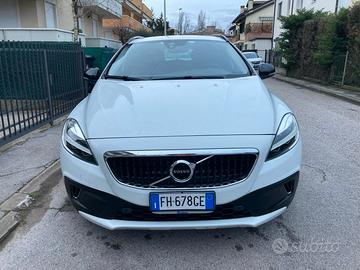 Volvo v40 cc (2012-2020) - 2017