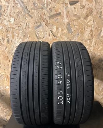 2 GOMME 205 40 17 YOKOHAMA BLU EARTH A