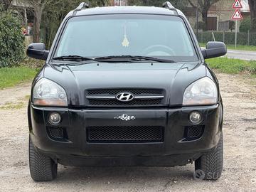 HYUNDAI TUCSON 2.0 CRDi  4WD 2005  km 203 mila