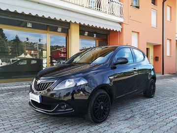 LANCIA Ypsilon 1.2 69 CV 5 porte GPL Gold