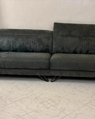 Arredamento pari al nuovo