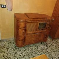 mobile bar con radio giradischi in radica  anni 50