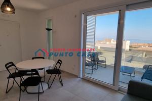 VIA VENERE - App.nto arredato 4°p c/a-3vani+p.auto