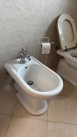 Coppia di - Wc + Bidet + rubinetteria Bidet