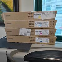 Toner laser Ricoh originali ciano magenta giallo