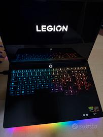 Lenovo Legion Pro 7 Gen 10 16” Ryzen 9 HX RTX