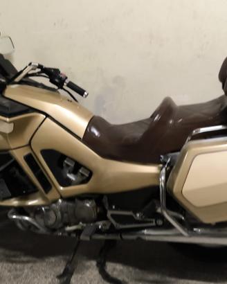 Yamaha XVZ 12