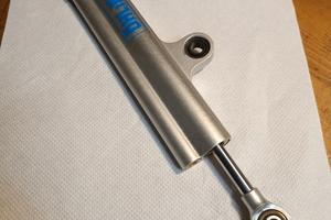 ammortizzatore di sterzo ohlins
