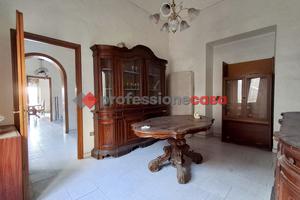 Pressi Via Garibaldi - Ampio 5 Vani