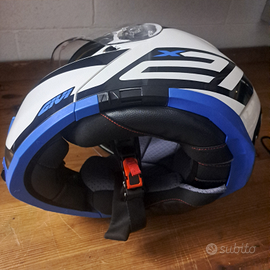 Casco Givi