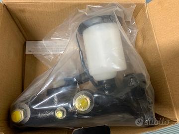 Pompa freni toyota land cruiser lj 70
