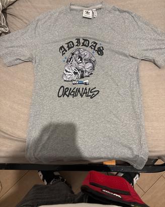 Tshirt adidas limited edition