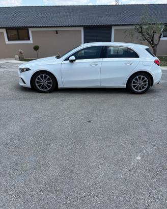 Mercedes a180