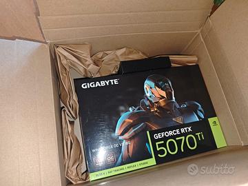 Gigabyte GeForce RTX 5070 Ti 16GB - 1 Mese vita
