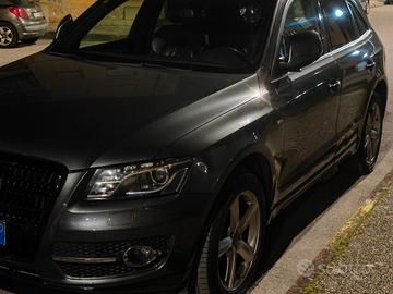 AUDI Q5 S-LINE QUATTRO 
