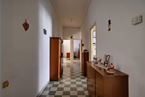 Appartamento di 142 m² con più di 5 locali a Putig