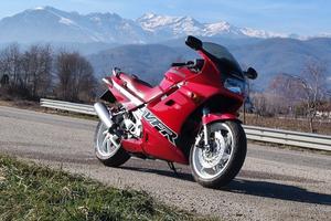 HONDA VFR 750 RC 36