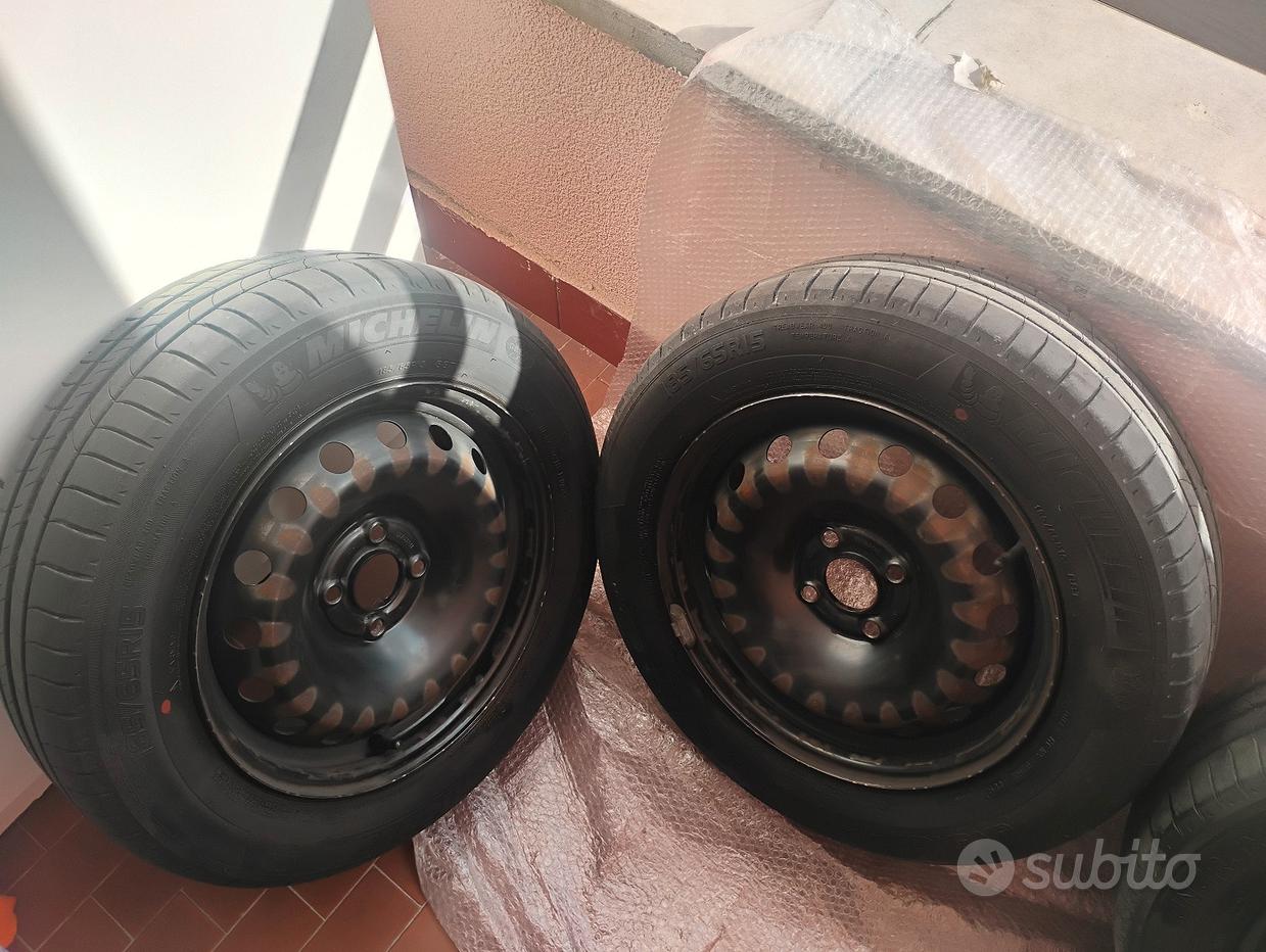 MTM Tappetini per Fiat Grande Punto 10.2005>2012 su Misura in Velluto di Alta qualità, Personalizzabili, Battitacco Rinforzato, Bordo Antiscivolo, Sagomati come Originali, cod. Plus 906