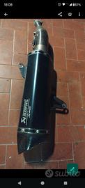 silenziatore Akrapovic