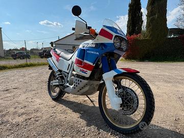 Honda XRV 650 Africa Twin RD03
