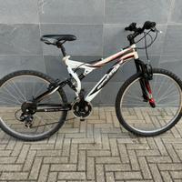 Bicicletta mtb biammortizzata