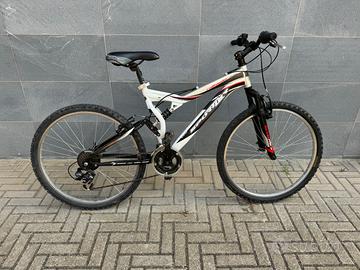 Bicicletta mtb biammortizzata