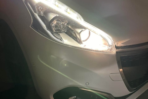 Peugeot 208 gt linee