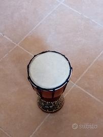 tamburo da collezione africano