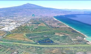 Terreno di 52000 m² a Catania