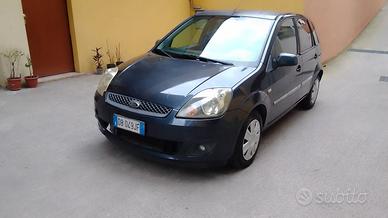 ford Fiesta 1.2 benzina 5porte 2007